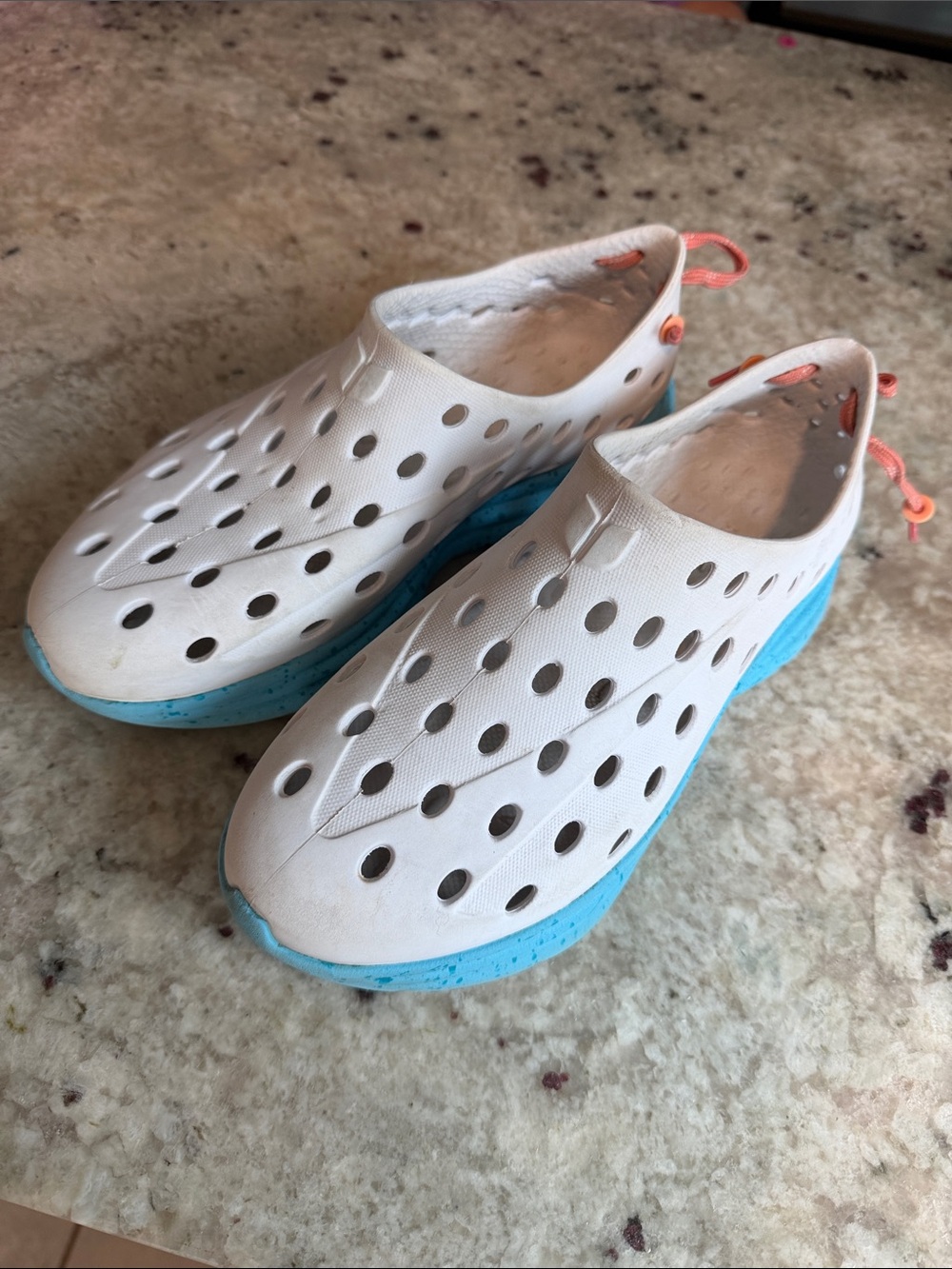 Kane Footwear Revive - White/Pacific